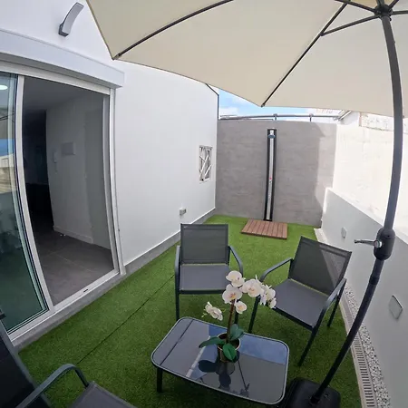 Violeta לאס פאלמס דה גראן קנאריה